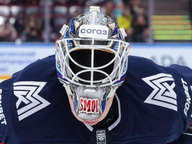 Хоккейный клуб «Металлург» проиграл «стальное» дерби «Северстали»