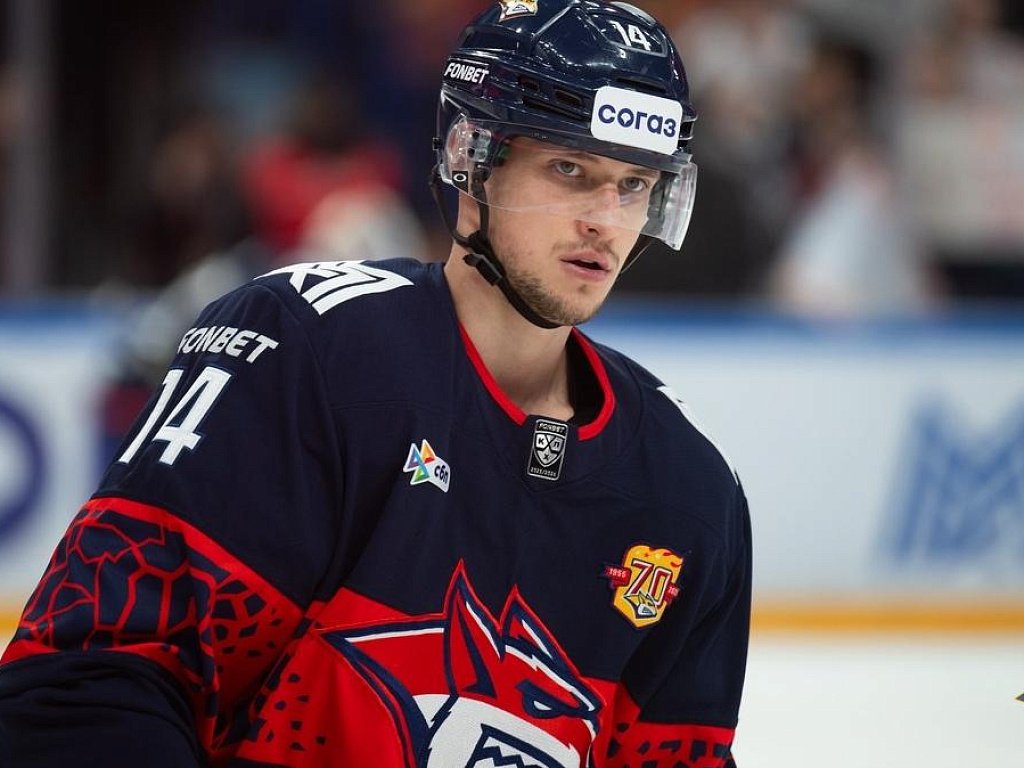 Хоккеист «Металлурга» Дмитрий Силантьев выбыл из-за травмы до конца сезона