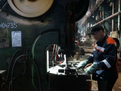 В Магнитогорске в ИК-18 наладили производство садовых лопат