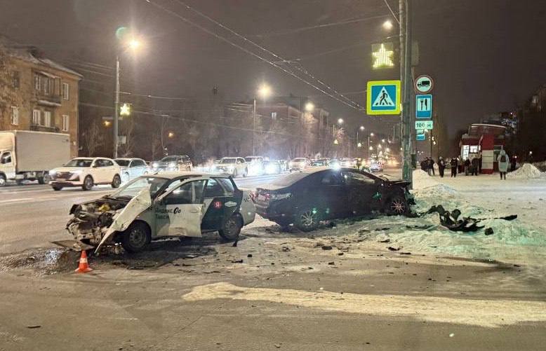 За прошедшие выходные дни на дорогах Челябинской области пострадали 7 несовершеннолетних За прошедшие выходные дни на дорогах Челябинской области пострадали 7 несовершеннолетних