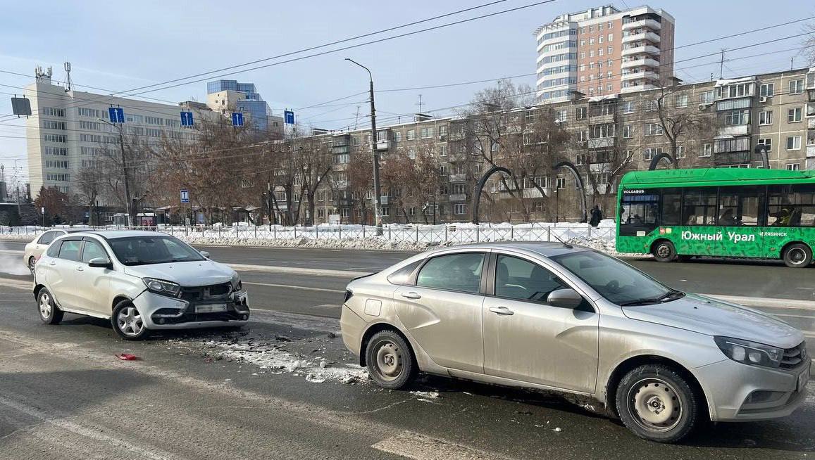 За прошедшие выходные дни на дорогах Челябинской области пострадали 7 несовершеннолетних За прошедшие выходные дни на дорогах Челябинской области пострадали 7 несовершеннолетних