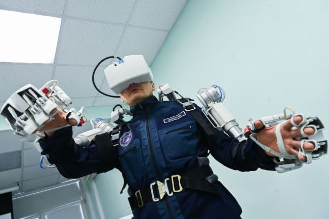 Магнитогорский робот поможет российским космонавтам в открытом космосе Магнитогорский робот поможет российским космонавтам в открытом космосе