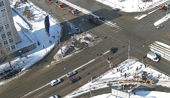 � ������������� �������� Land Rover ���� 17-������� ���������