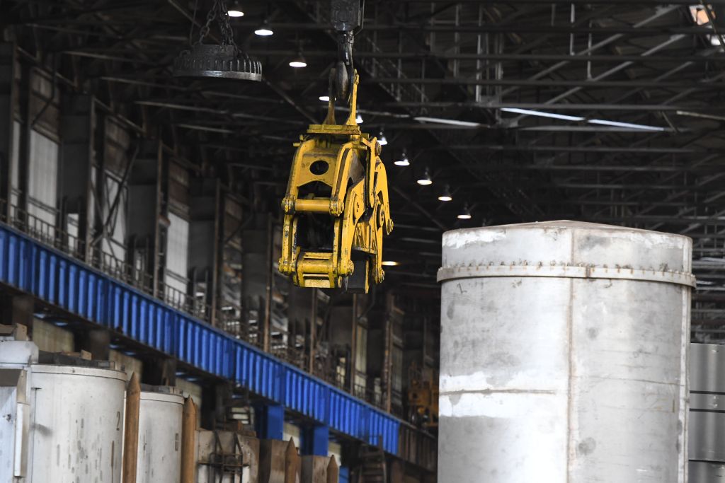 ММК объявила об убытках в 15 млрд и сокращении 10% управляющего состава