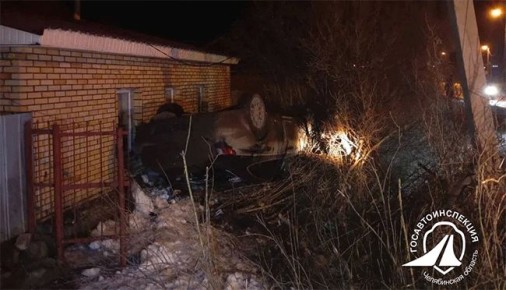Три человека пострадали в результате ДТП с переворотом в Челябинской области