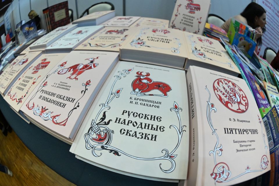 Сказочная комната появится в Доме культуры села Подовинного в Октябрьском округе