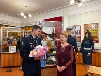 ������ �������-��������� � ������������� ����������� ������������ ������������� � ��� �������������� ������