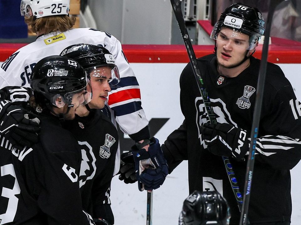 Челябинский клуб «Белые медведи» выбыл из борьбы за Кубок Харламова в МХЛ