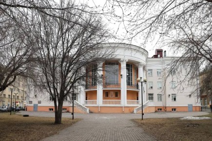 Может на следующий год?. Сквер Театральный вновь претендует на благоустройство в рамках проекта «Формирование комфортной городской среды»