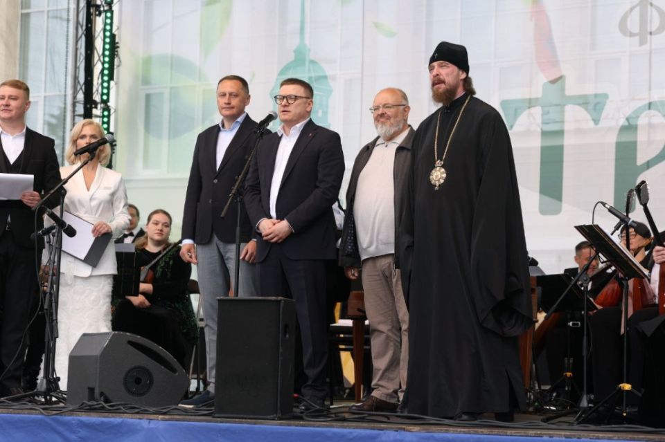 Алексей Текслер побывал на фестивале Троица в Троицке Алексей Текслер побывал на фестивале Троица в Троицке