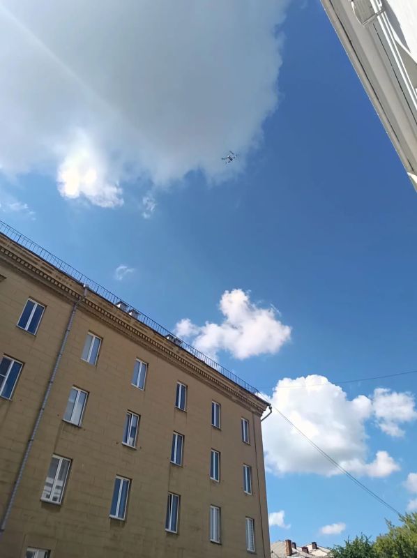 Оперативной группой в Магнитогорске проводится антитеррористическая тренировка Оперативной группой в Магнитогорске проводится антитеррористическая тренировка