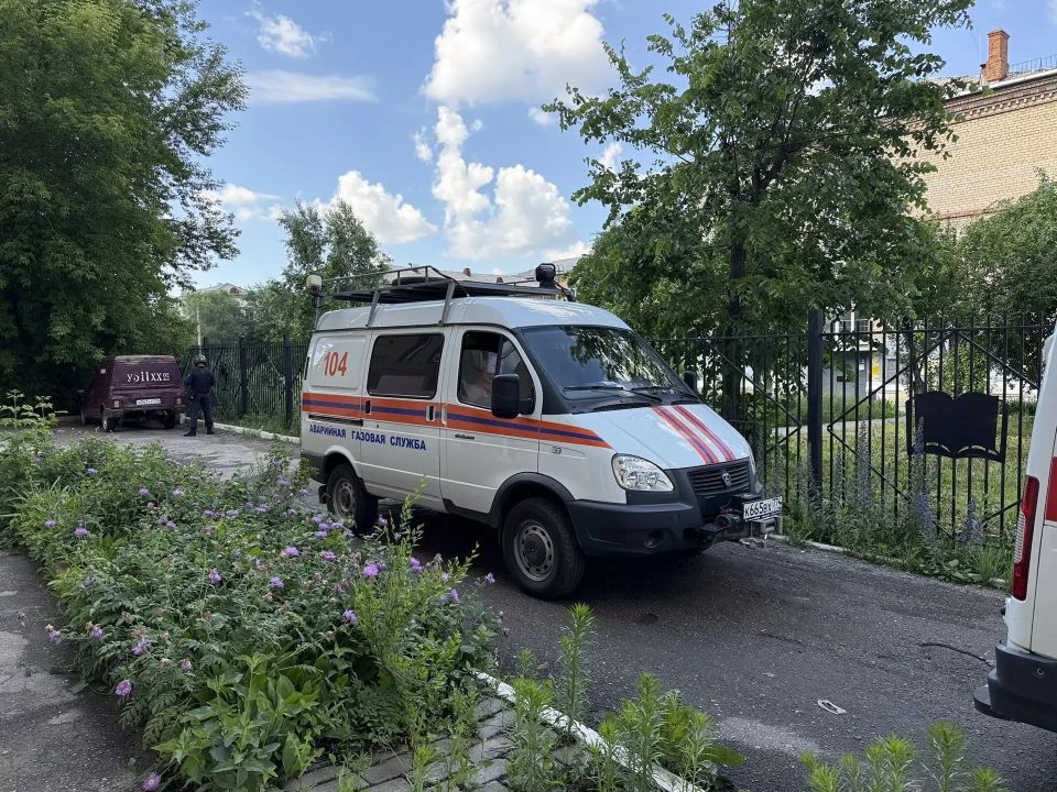 Оперативной группой в Магнитогорске проводится антитеррористическая тренировка Оперативной группой в Магнитогорске проводится антитеррористическая тренировка