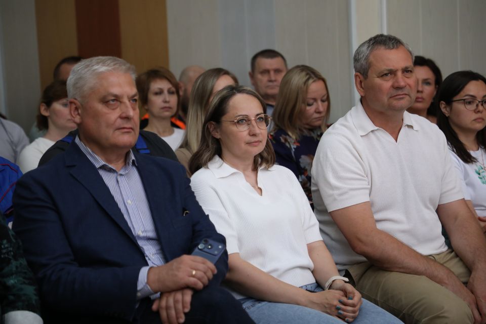 Сергей Бердников: «Магнитка в гуще всех событий российского масштаба» Сергей Бердников: «Магнитка в гуще всех событий российского масштаба»