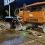 18-летний автомобилист врезался в стоящий КамАЗ
