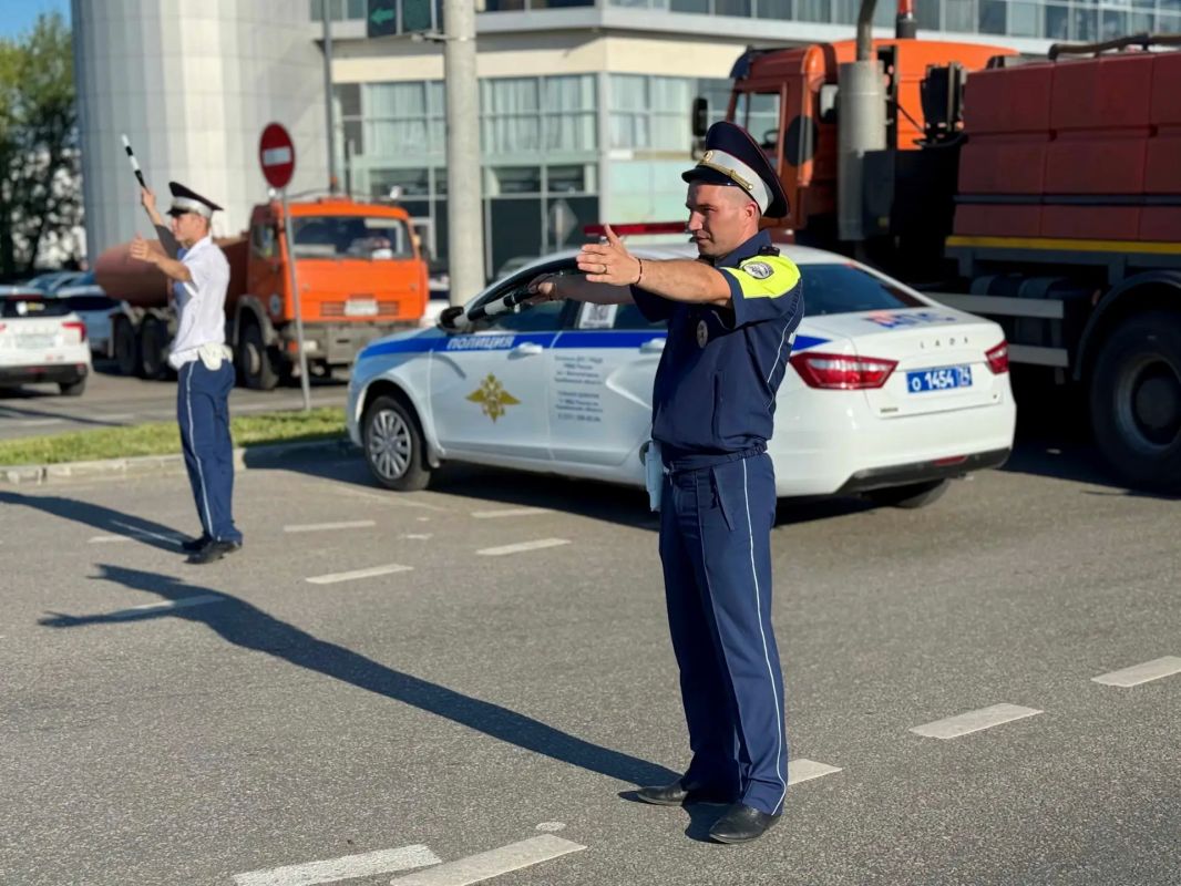 Полицейские Южного Урала обеспечили правопорядок в период празднования Дня металлурга Полицейские Южного Урала обеспечили правопорядок в период празднования Дня металлурга