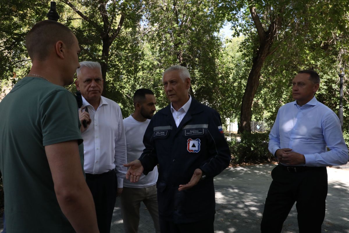 Больше уюта, света и Лермонтова Больше уюта, света и Лермонтова