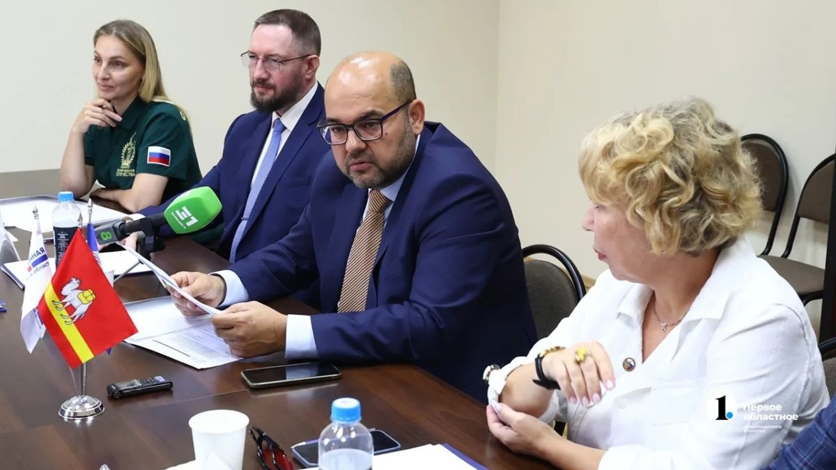 Общественники и отделения партий договорились о сотрудничестве на выборах в Госдуму Общественники и отделения партий договорились о сотрудничестве на выборах в Госдуму