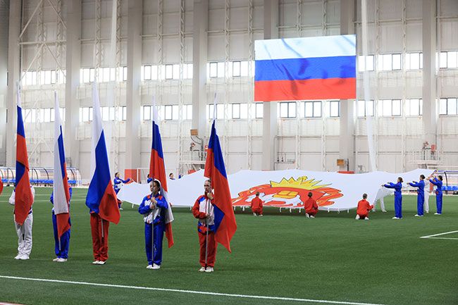 Спорт под крышей. В Челябинске открылась спортивная арена Спорт под крышей. В Челябинске открылась спортивная арена