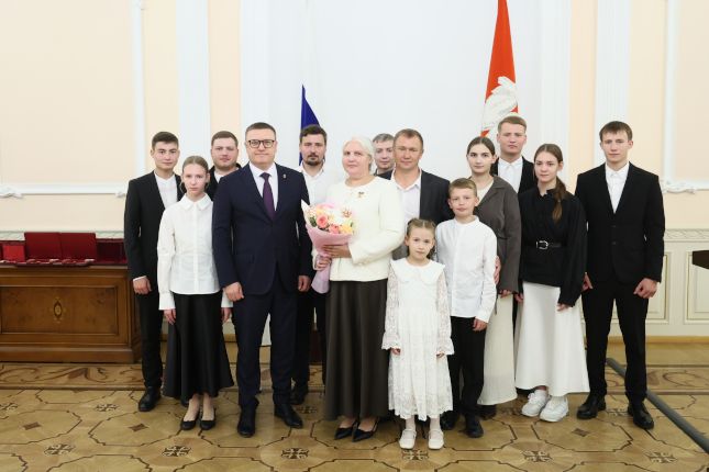 Число многодетных семей на Южном Урале превысило 50 тысяч Число многодетных семей на Южном Урале превысило 50 тысяч