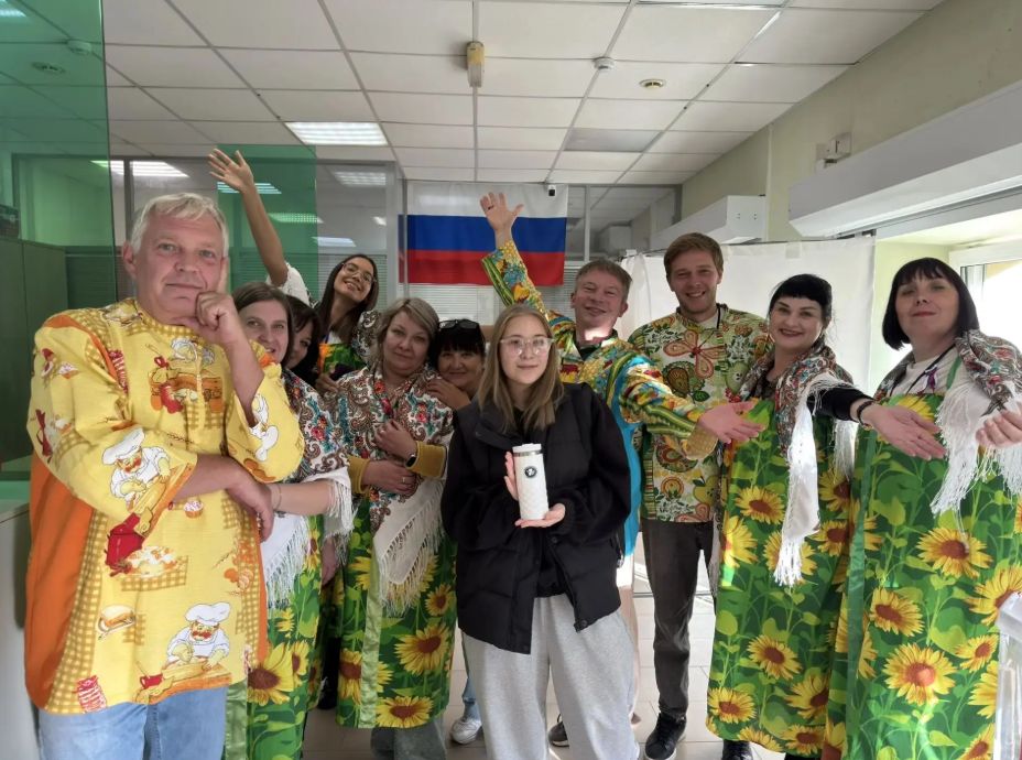 Жители Челябинской области спешат отдать свой голос на выборах Жители Челябинской области спешат отдать свой голос на выборах