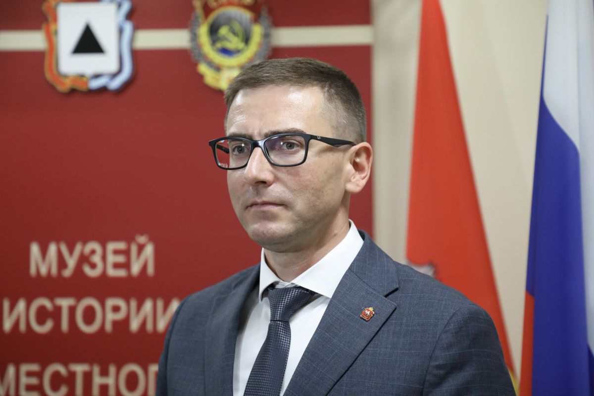 Кандидаты держат экзамен Кандидаты держат экзамен